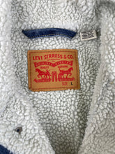 Load image into Gallery viewer, Levis Sherpa Trucker Jacket