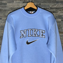 Load image into Gallery viewer, Nike Sweatshirt M