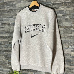 Nike 90's Sweatshirt Grey M