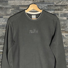 Load image into Gallery viewer, Nike Sweatshirt Grey Medium