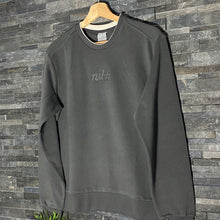 Load image into Gallery viewer, Nike Sweatshirt Grey Medium