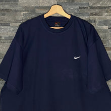 Load image into Gallery viewer, Nike T-shirt 2XL