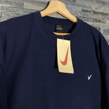 Load image into Gallery viewer, Nike T-shirt 2XL