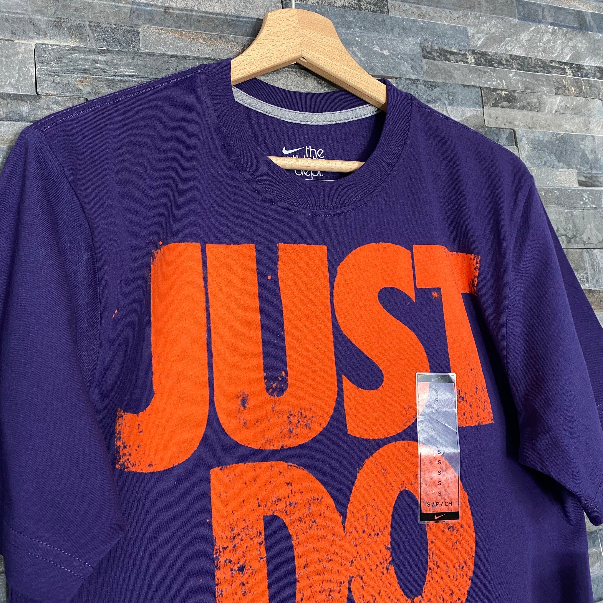 Nike Vintage T-shirt Small – The Preloved Hype Store