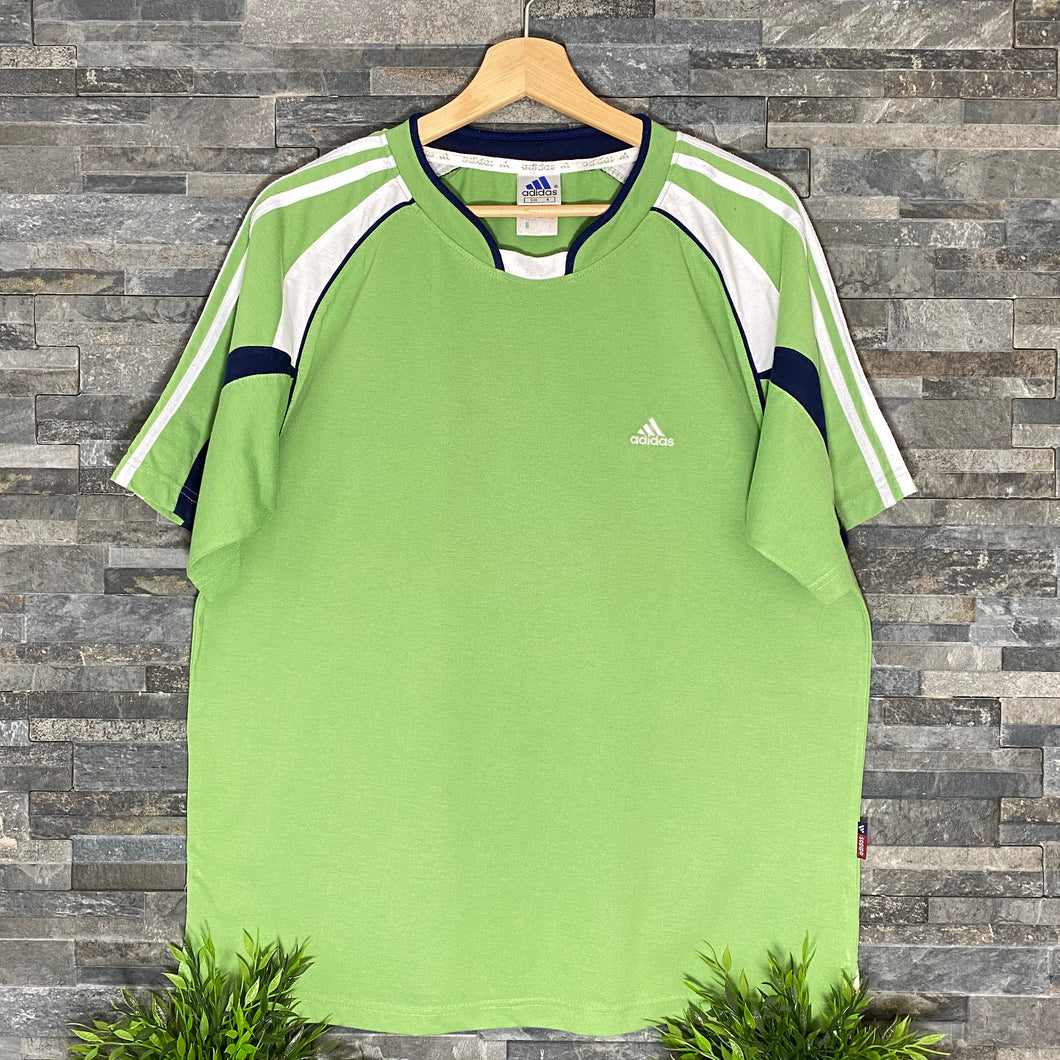 Adidas T-shirt Small