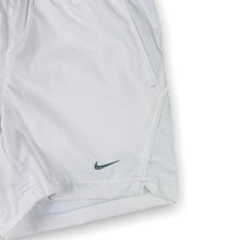 Load image into Gallery viewer, Nike Women&#39;s Shorts Small