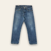 Load image into Gallery viewer, Levi&#39;s 501 Jeans 33