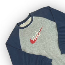 Load image into Gallery viewer, Nike Sweatshirt S