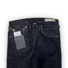 Load image into Gallery viewer, EVISU JEANS 30