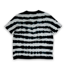 Load image into Gallery viewer, Guess Tye-Die Striped T-shirt M