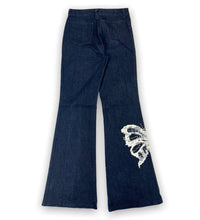 Load image into Gallery viewer, Vintage Flared Jeans 27