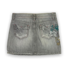 Load image into Gallery viewer, Vintage Mini Denim Skirt 30