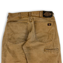 Load image into Gallery viewer, Dickies Carpenter Trousers 32