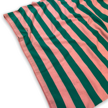 Load image into Gallery viewer, Guess Striped T-shirt M