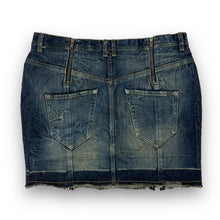 Load image into Gallery viewer, Vintage Denim Skirt 32