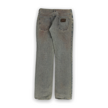 Load image into Gallery viewer, Y2K Women&#39;s D&amp;G Jeans 32”