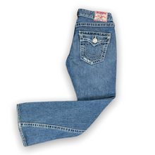 Load image into Gallery viewer, True Religion Women&#39;s Jeans 27