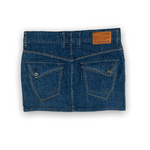 Load image into Gallery viewer, Vintage Calvin Klein Mini Denim Skirt 25”