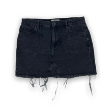 Load image into Gallery viewer, Vintage Mini Denim Skirt 34