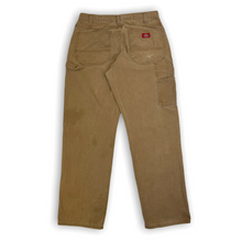 Load image into Gallery viewer, Dickies Carpenter Trousers 32