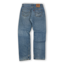 Load image into Gallery viewer, Levi’s 501 Jeans 32