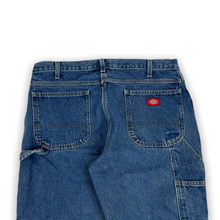 Load image into Gallery viewer, Dickies Carpenter Jeans 36