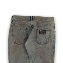 Load image into Gallery viewer, Y2K Women&#39;s D&amp;G Jeans 32”