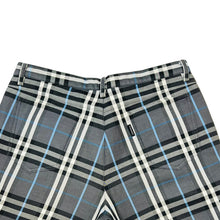 Load image into Gallery viewer, Burberry Trousers 30