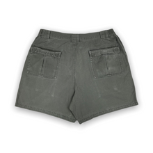 Load image into Gallery viewer, Mens Cargo Shorts 36