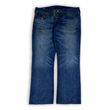 Load image into Gallery viewer, True Religion Vintage Jeans 37